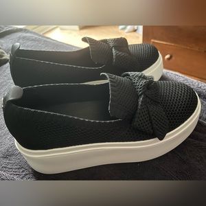 Wishbone Alex espadrilles/slip on sneakers, black, new